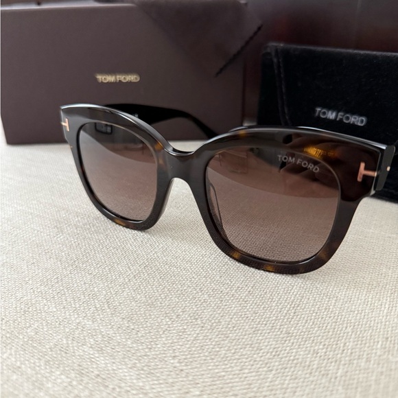 Tom Ford Havana Black Sunglasses - Picture 6 of 13